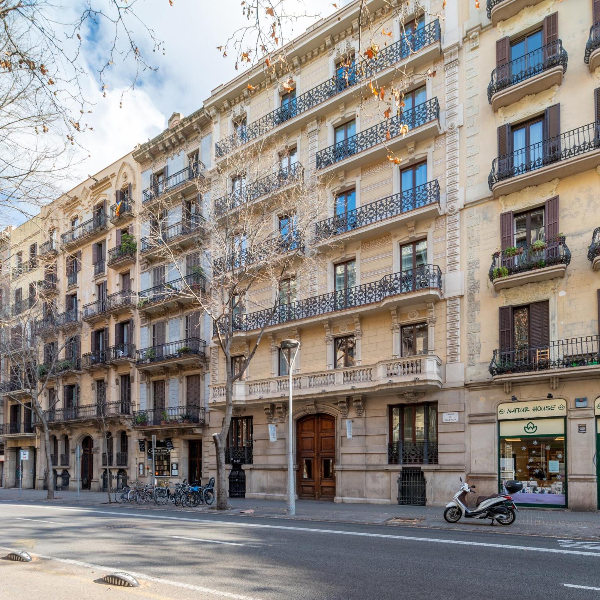 Fuster Apartments By Aspasios Barcelona Zewnętrze zdjęcie